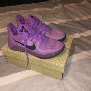 Kobe AD Purple Stardust size 10